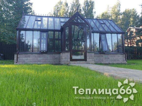 Теплица Salisbury (Солсбери) с тамбуром под стекло (14 м²)